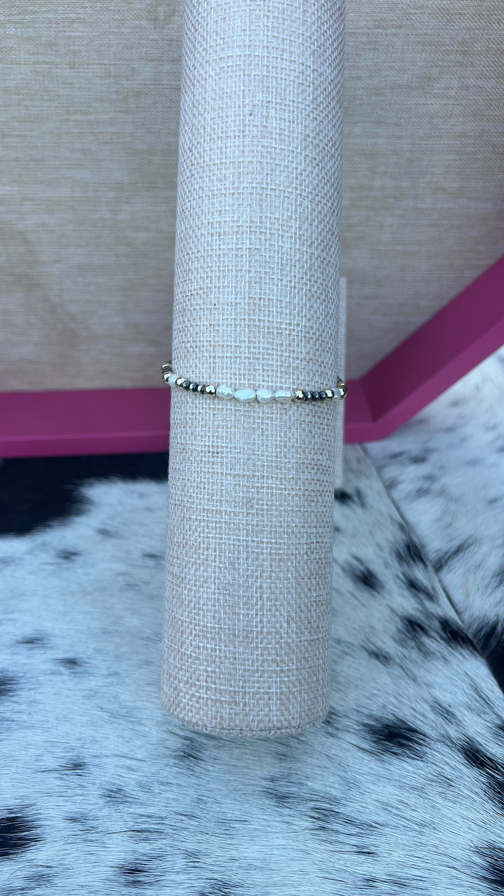 Pearl Drift Bracelet