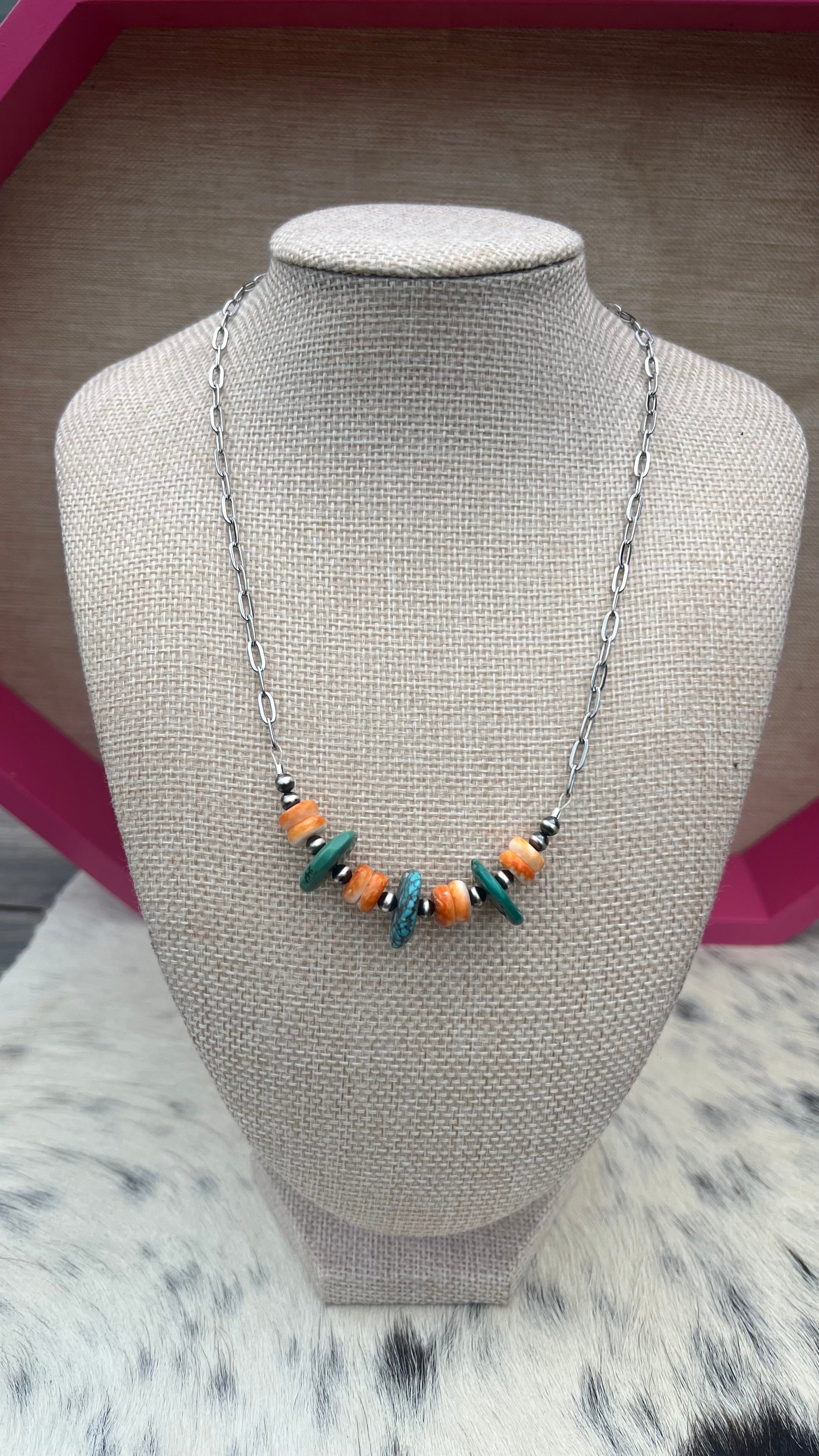 Canyon Light Bar Necklace